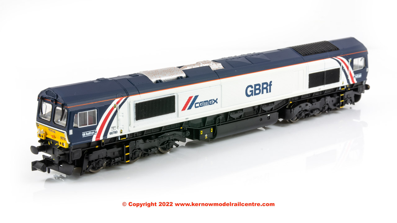 2D-007-014 Dapol Class 66 Diesel Locomotive number 66 780 in GBRf Cemex livery